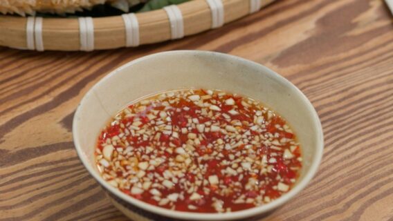 Bí quyết pha nước mắm chuẩn vị nhà hàng